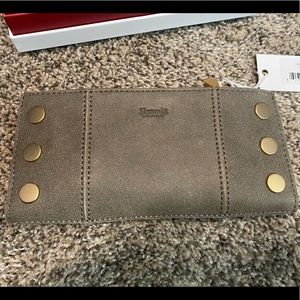 Hammitt wallet